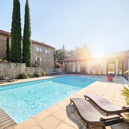 Chateau Chavagnac Guest house Lemps (Drome)