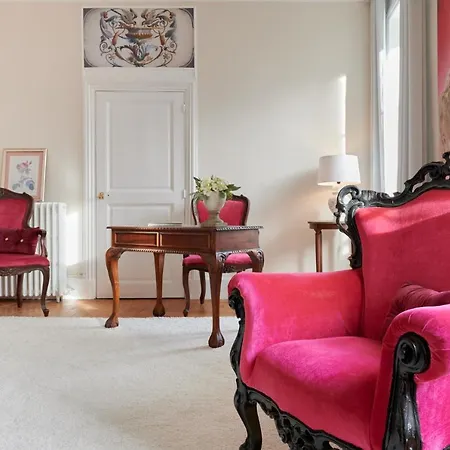 Chateau Chavagnac Guest house Lemps (Drome)